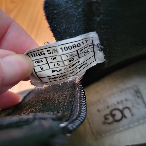 Ugg 9 Black Leather Wedge Ankle Boots EMALIE - Picture 5 of 9